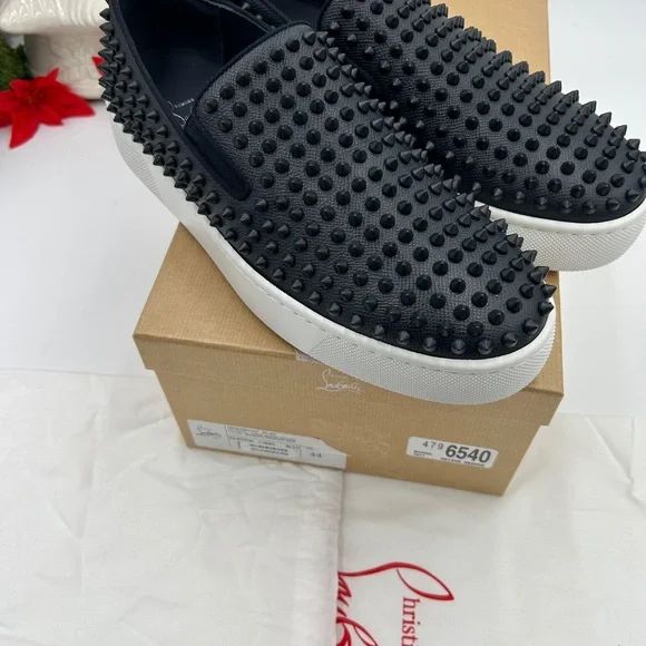 Men’s Christian Louboutin roller boat spike slip on sneakers size 44  Italy - Picture 10 of 13